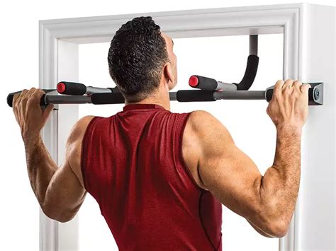 The best door frame pull up bar | Business Insider India