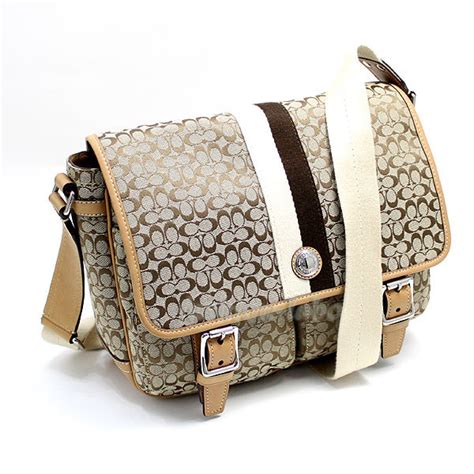 Coach Outletmall: Coach Voyager Signature Messenger Bag