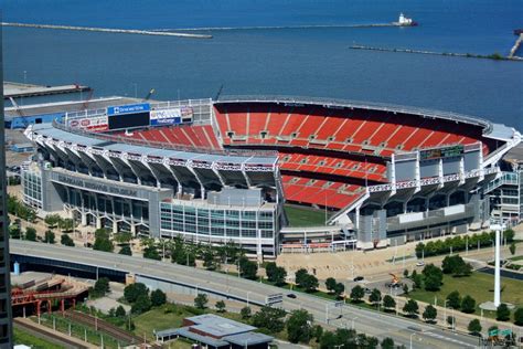 FirstEnergy Stadium, Cleveland Browns football stadium - Stadiums of ...