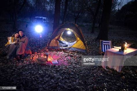 Dink Couple Photos and Premium High Res Pictures - Getty Images