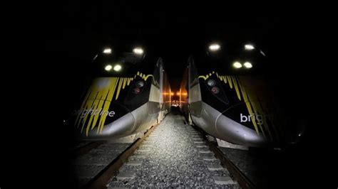 Man killed by Brightline train while walking on train tracks in Indian ...