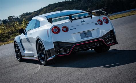 Nissan GTR R35 Nismo Desktop Wallpapers - Wallpaper Cave