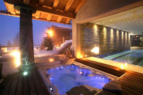 Chalet Spa Verbier Jacuzzi at night | Chalets, Casas, Cabañas