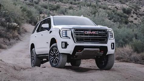 Test Drive the 2022 GMC Yukon XL | Woodhouse Buick GMC of Omaha