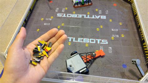 Arena set comes with cardboard set screws :D : r/battlebots