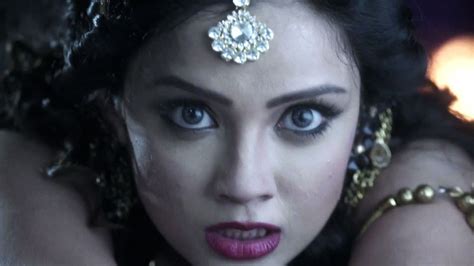 Naagin (Colors tv) S01E02 1st November 2015 Full Episode - JioCinema USA