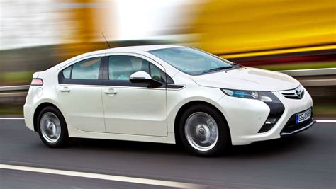 Vauxhall Ampera review | evo