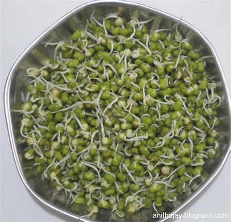 Anitha's Kitchen Diary: How to sprout Green gram