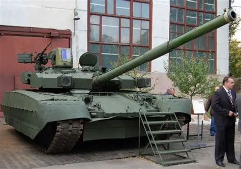 Oplot T-84 MBT Main Battle Tank technical data pictures video ...