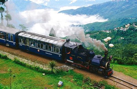 Himalayan Railways Partners With Paytm To Launch QR-Code Based ...