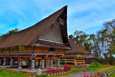 Rumah Adat Sumatera Utara (Rumah Bolon) - Pewarta Nusantara