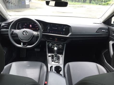 2020 Volkswagen Jetta: 88 Interior Photos | U.S. News