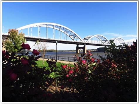 9 Fun Things To Do In Davenport Iowa (& The Surrounding Area)! USA - Between England & Everywhere