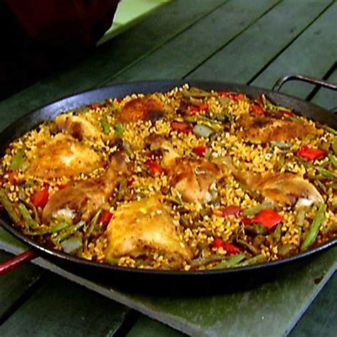 Paella | Recipe | Paella, Paella recipe, Chicken wing recipes