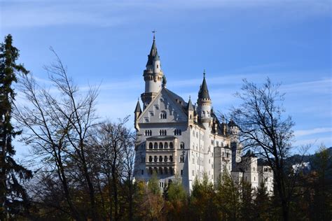 How To Get From Munich to Neuschwanstein Castle 3 Ways - WanderInGermany