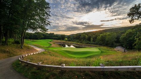 Mohegan Sun Golf Club Named To Golfweek’s “Best Casino Courses” – Mohegan Sun Newsroom