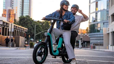 Veo Introduces The Apollo, An Urban Two-Seater Electric Bike