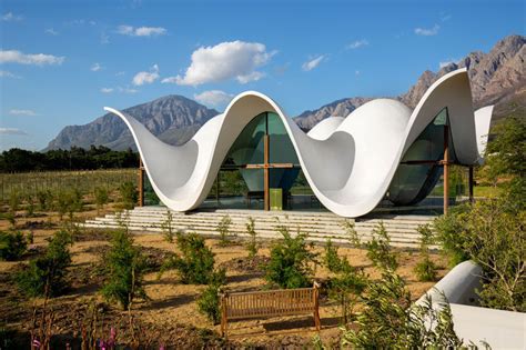 The Sculptural Design Of This Chapel Emulates The Mountains That Surround It | CONTEMPORIST