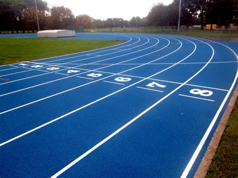 Standard Size and Dimensions of Athletics Running Tracks - Sports and ...