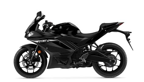 2024 Yamaha YZF-R3 Guide • Total Motorcycle