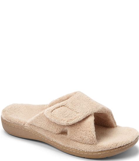 Vionic Relax Slippers | Dillard's