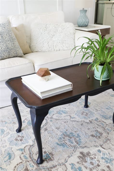 Navy Blue Coffee Table Makeover (with brown glaze) - Artsy Chicks Rule®