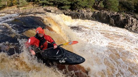 Kayaking The River Tees - YouTube