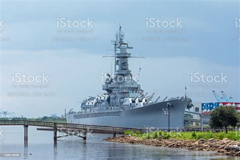 Uss Alabama Bb60 Warship Is A Museum Ship In The Battleship Memorial ...