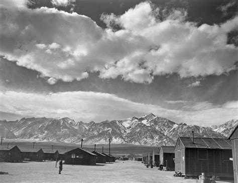 History in Photos: Ansel Adams - Manzanar