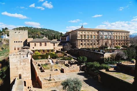 The Amazingly Intricate Alhambra Palace of Spain - Hand Luggage Only ...