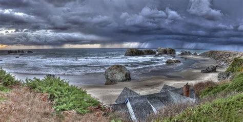 Come to Bandon, and Watch the Storms Roll In! | Visit Bandon