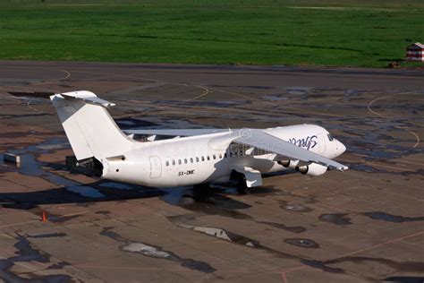 BA Avro RJ100 editorial stock image. Image of engines - 17243749