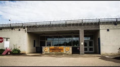 Inmates and staff at Noble Correctional Institution hospitalized after ...