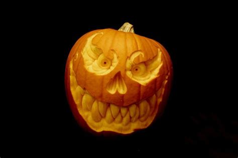 Citrouille sculptée - pumpkin carving | Pumpkin carving, Carving, Holloween