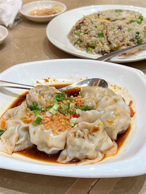 Prawn and Pork Dumpling in Hot Vinaigrette and Fried Rice in Yang Zhou Style - Paradise Dynasty ...