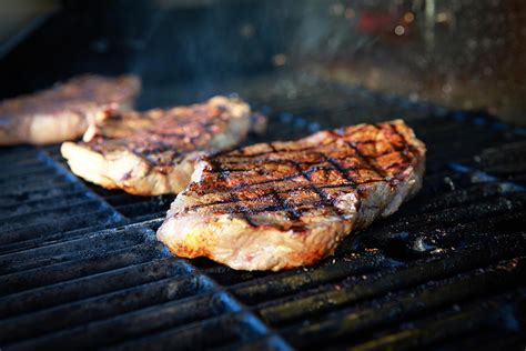 Grilled Rib-Eye Steaks Recipe With Dry Rub