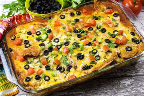 Robin's Enchilada Pie | Recipe | Enchilada pie, Recipes, Mexican food recipes