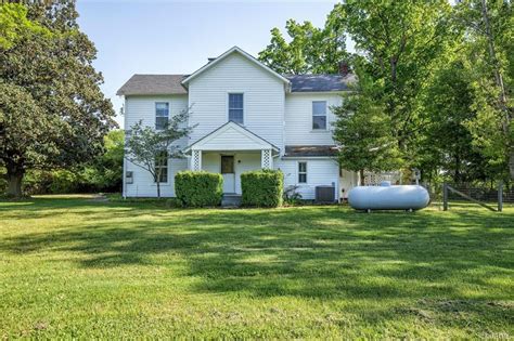 Ten acre farm in Virginia. Circa, 1910. $249,950 - The Old House Life