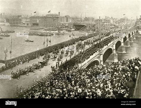 Queen Victoria, Diamond Jubilee Royal Procession Crossing Westminster ...