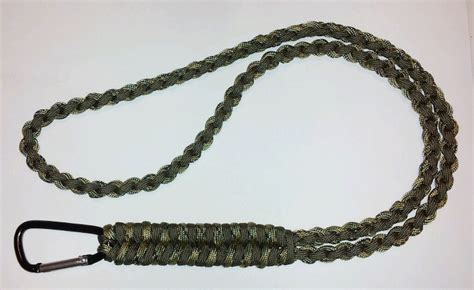 22 Amazing Paracord Necklace Patterns For Your Next DIY Project - Patterns Hub