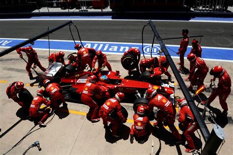 Pit Crew Needed for Formula 1 Racing: Parents Role in Boy-Led Troop