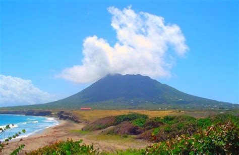 PJ5J - Sint Eustatius Island