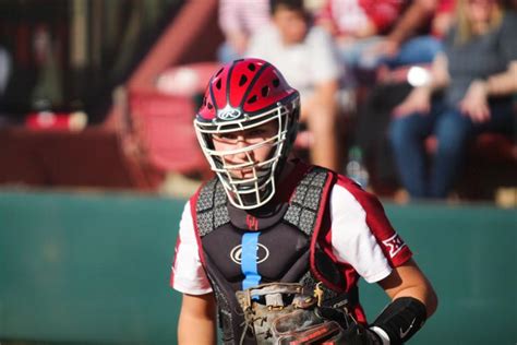 OU softball's Kinzie Hansen helping team flip switch | Sports | oudaily.com