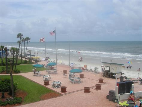 File:Daytona-Beach-FL-1.JPG - Wikimedia Commons