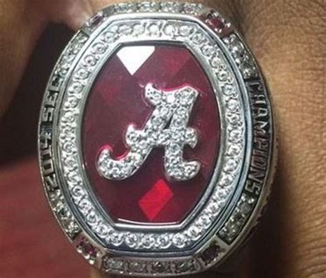 Photos: Alabama has received their SEC Championship rings - FootballScoop