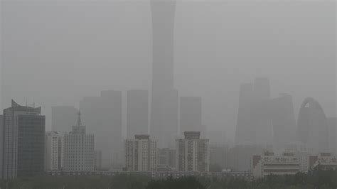 China air pollution worsens in 2023, first time in decade: study - Hindustan Times