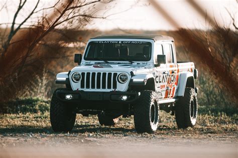 Jeep Gladiator Diesel 2.5 Inch Ride Right+ Lift Kit 2020+ JT Clayton Off Road - Titan Off Road