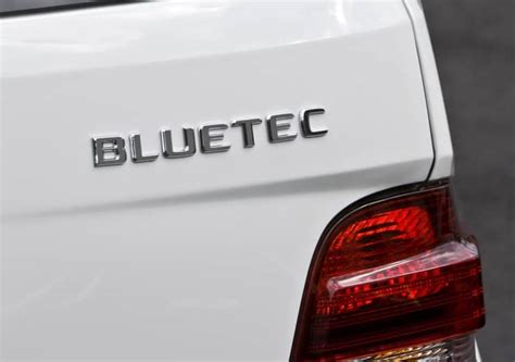 What is Mercedes-Benz BlueTEC®? | Feature Overview | Vin Devers ...