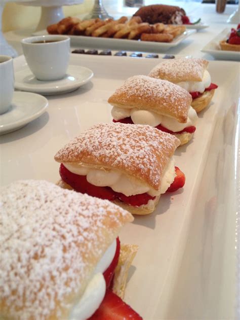 RECIPE: PUFF PASTRY STRAWBERRY NAPOLEONS — Martie Duncan