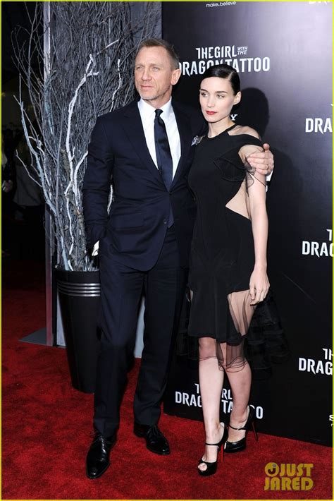 Daniel Craig & Rooney Mara Premiere 'Dragon Tattoo' in NYC: Photo ...